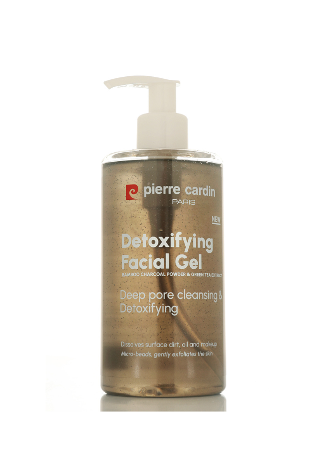 PIERRE CARDIN Charcoal and Green Tea Detoxifying Facial Wash 350 ml