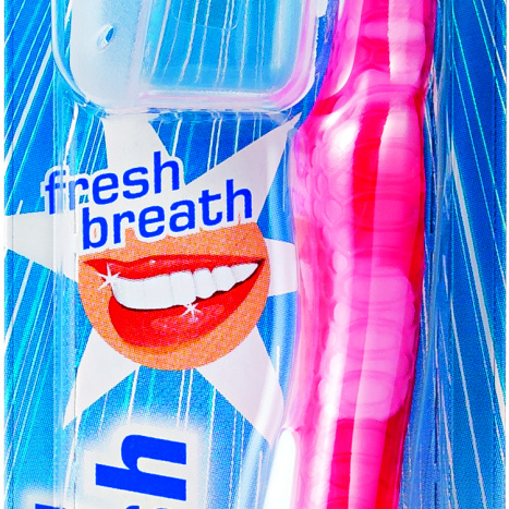 TRISA COOL FRESH medium четка за зъби