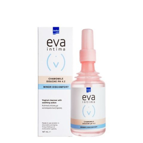 EVA INTIMA Chamomile Douche pH 4.2 за почистване и незабавно облекчаване на вагиналната лигавица от дразнене и възпаление 147ml