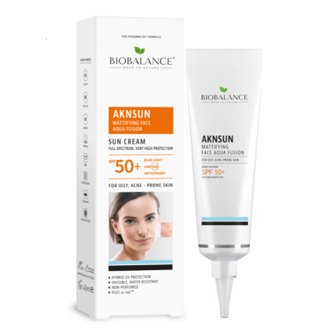 BIOBALANCE AKNSUN AQUA FUSION - Слънцезащитен матиращ крем за проблемна кожа  SPF 50+ 40ml