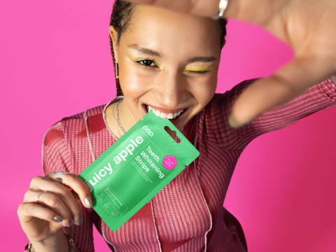 Нова ера в стремежа към перфектната бяла усмивка –  избелващи лентички Smilepen Pop