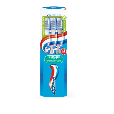 AQUAFRESH IN BETWEEN CLEAN TRIO PACK B/W