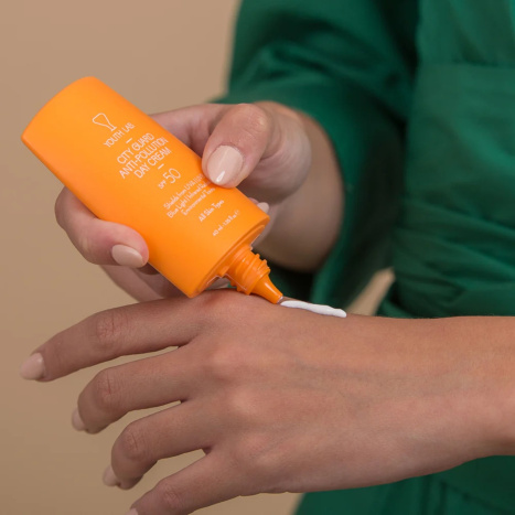 YOUTH LAB CITY GUARD SPF50 Дневен защитен крем с фактор 40 ml