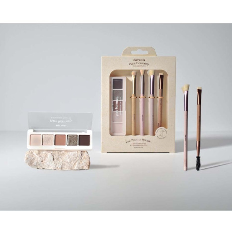 BETER 4 make up brushes & eyeshadow pallete Pure Harmony /14084